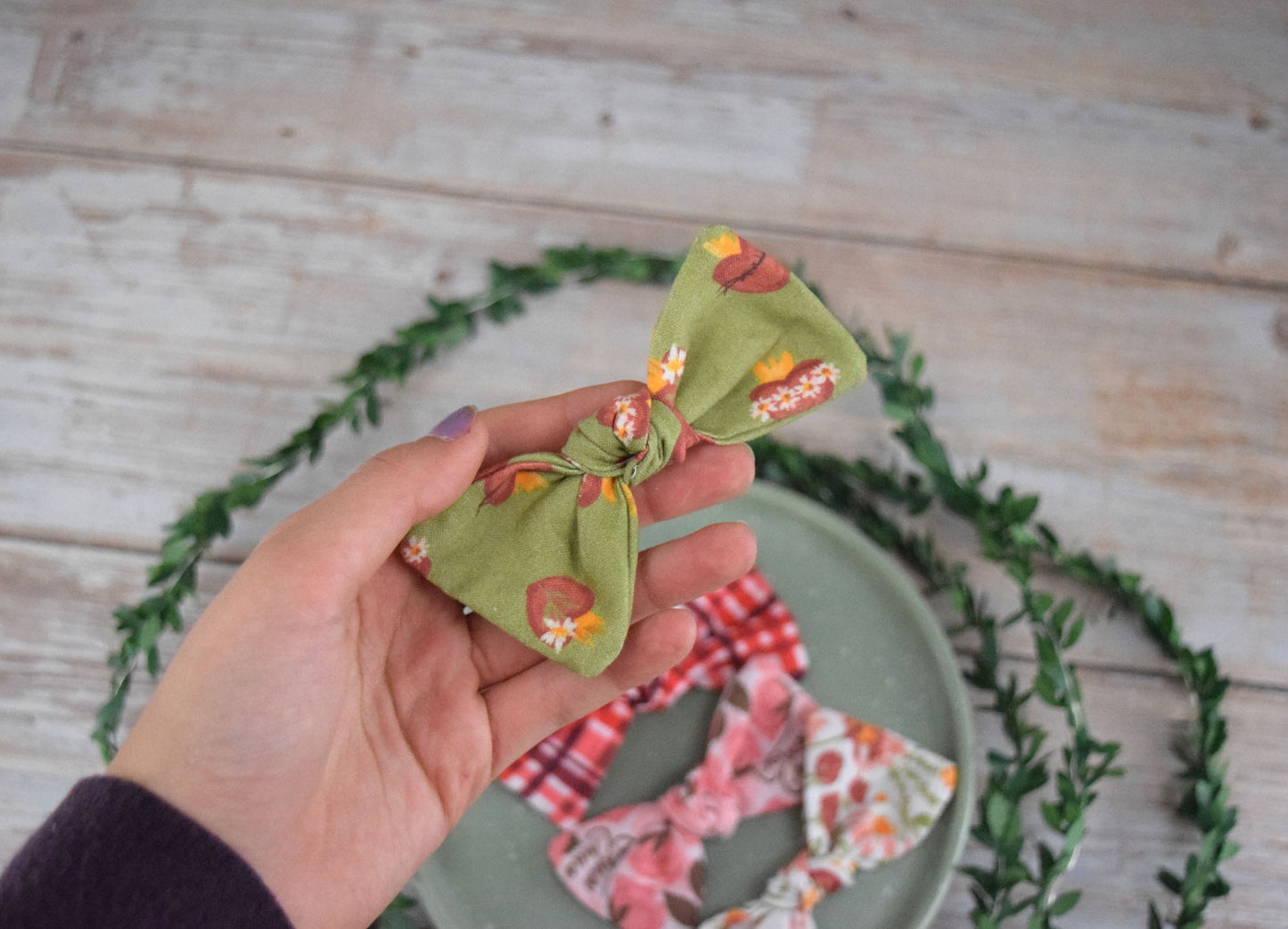 immaculate heart bow, catholic girl hair style