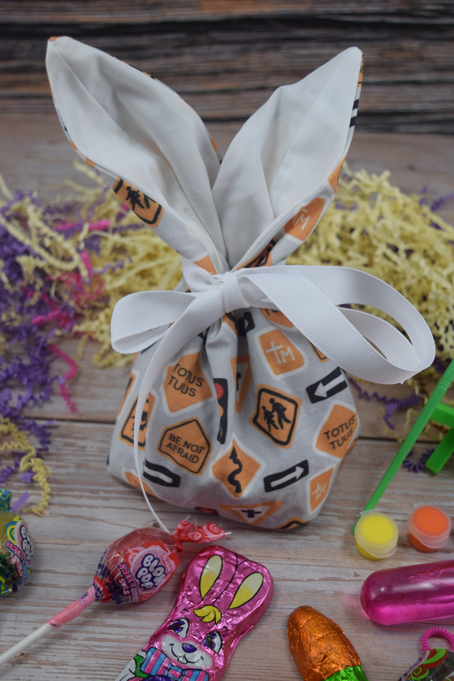 Totus Tuus Bunny Treat Bag