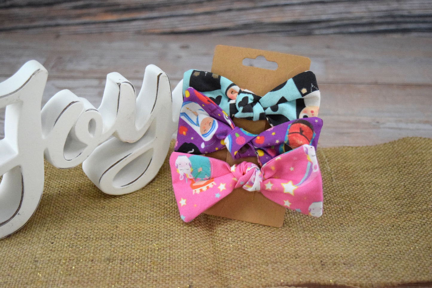 catholic girl, catholic nun bow,