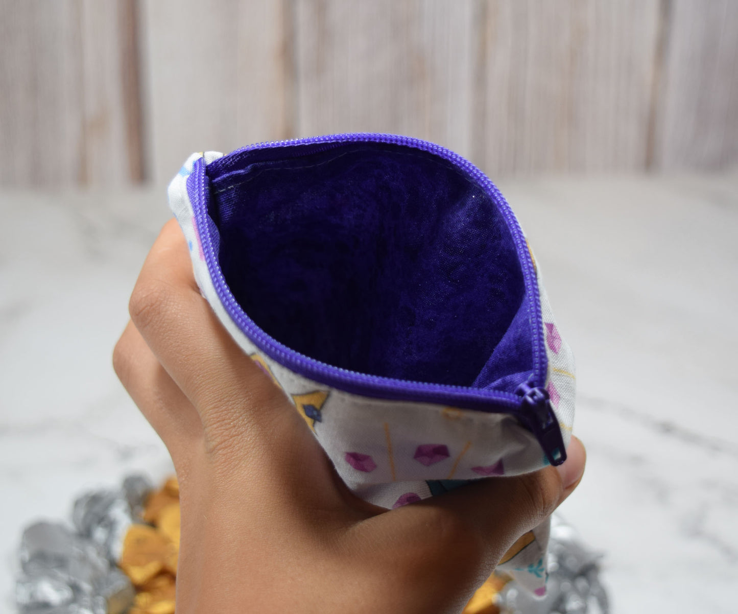 Small Rosary Zipper Pouch - Mary Queen of Heaven