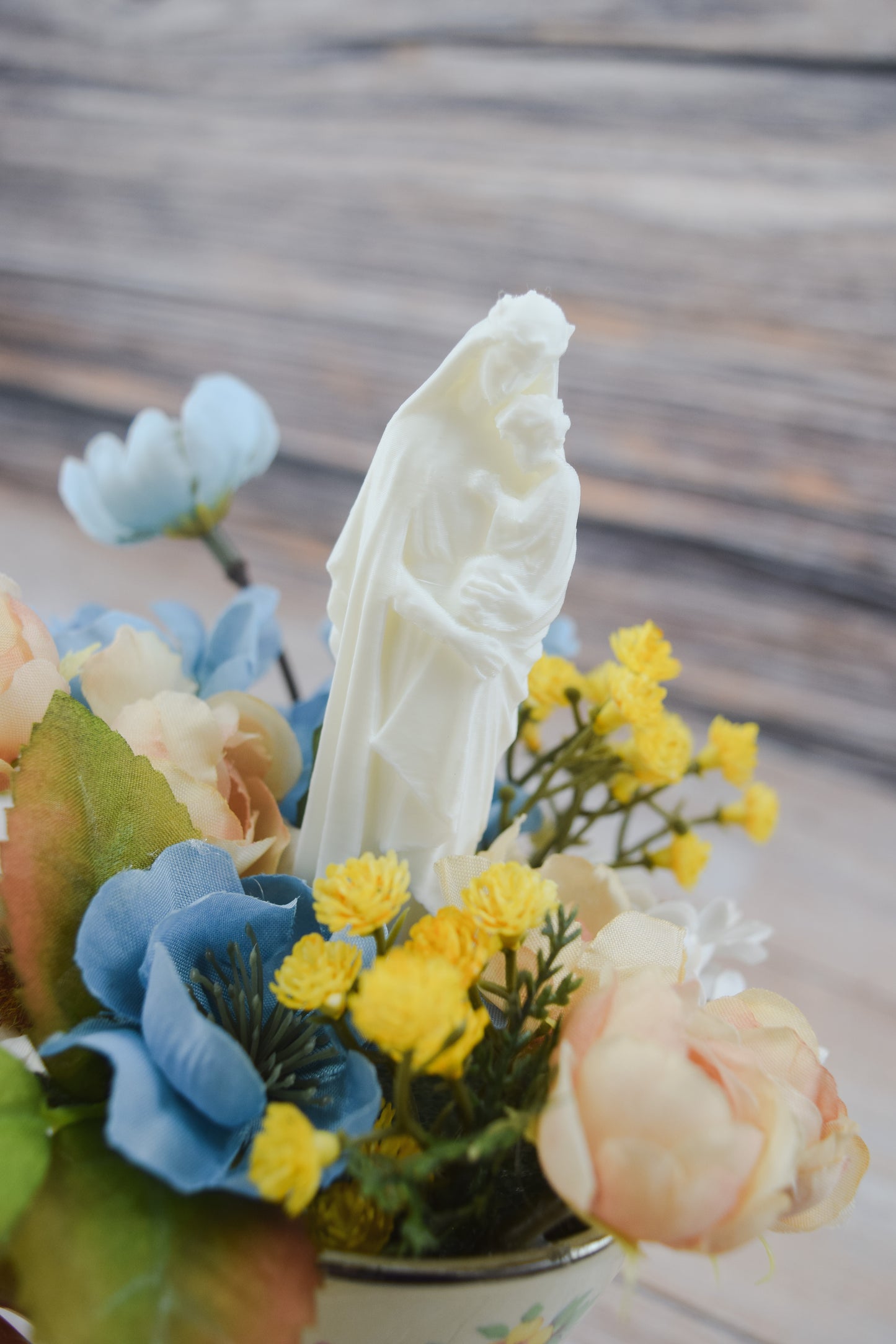 Mary Garden Tea Cup