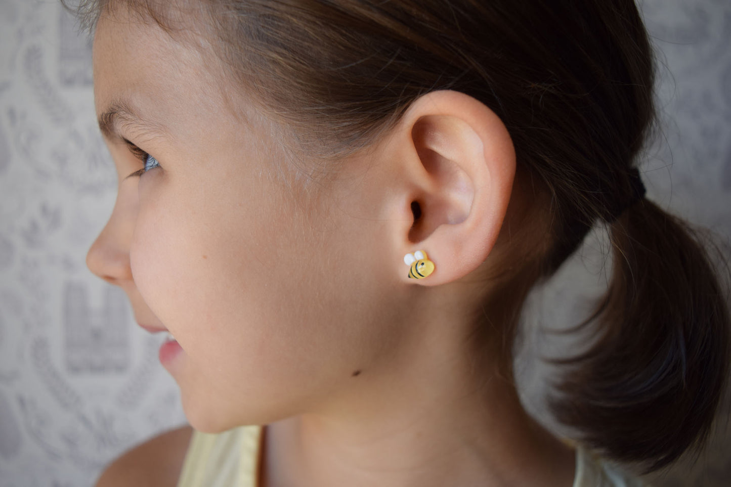 Kid’s Saint Earrings - St Abigail