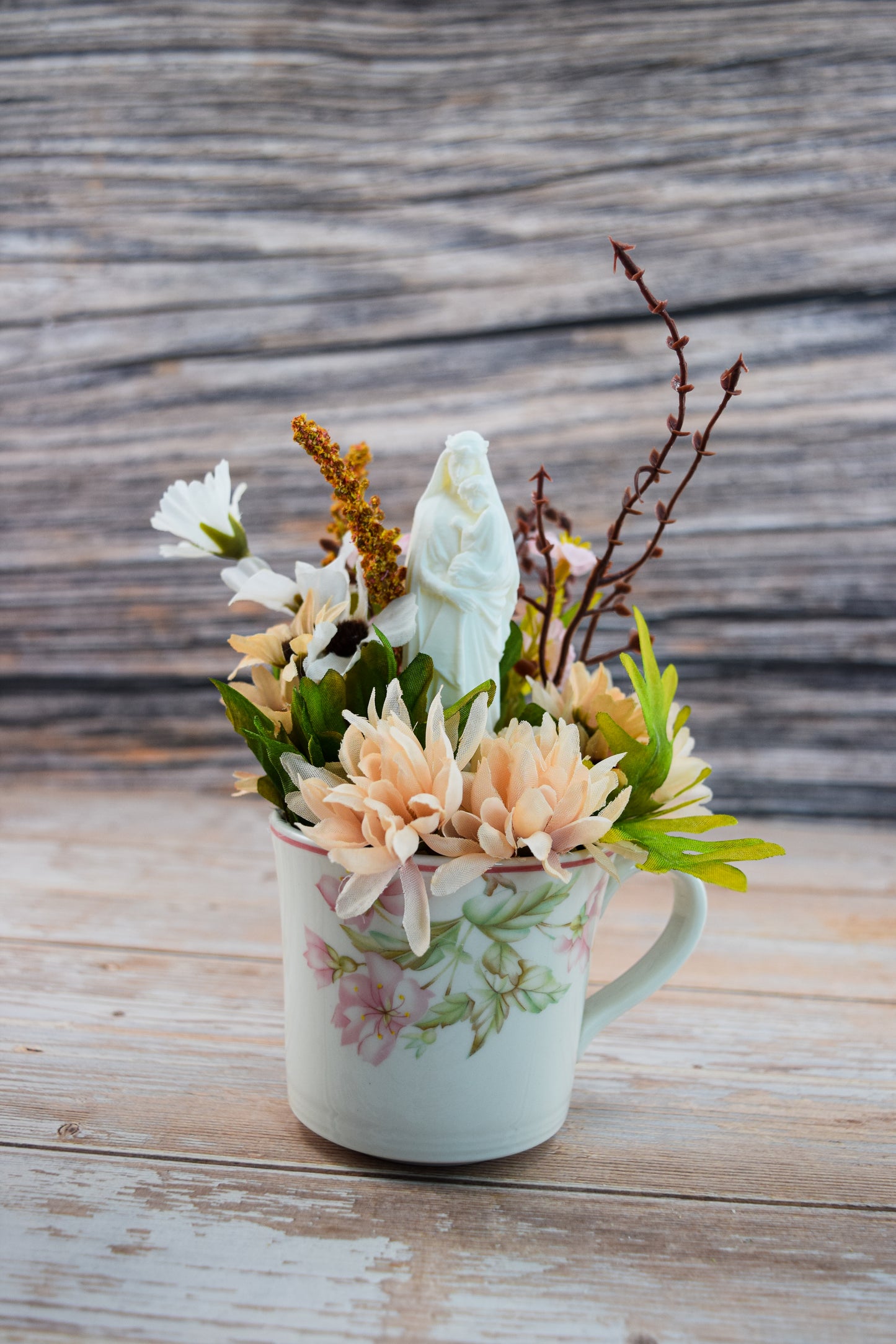 Pink Mary Garden Tea Cup