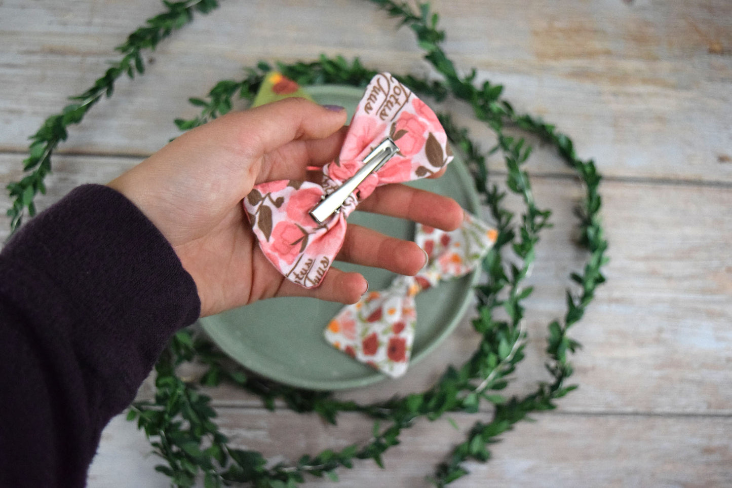 totus tuus, mary hair bow