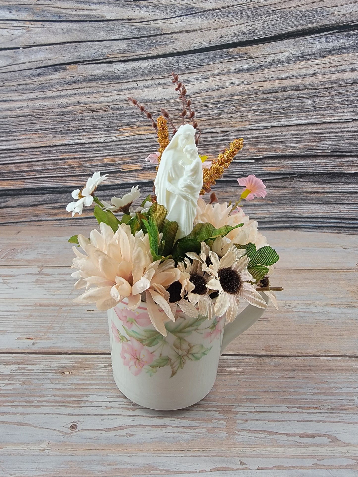 Pink Mary Garden Tea Cup