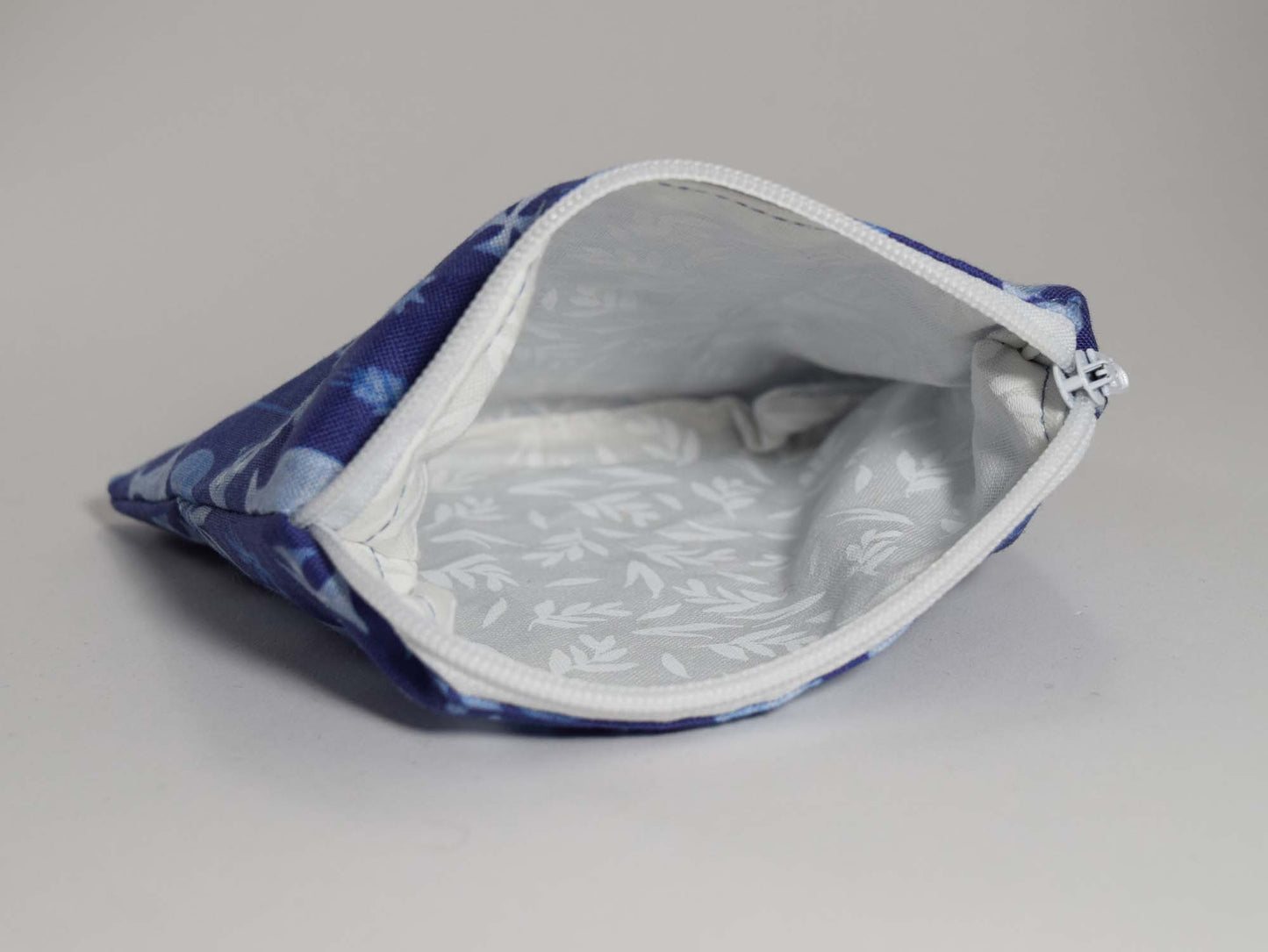 Small Zipper Rosary Pouch - Blue 1st Communion