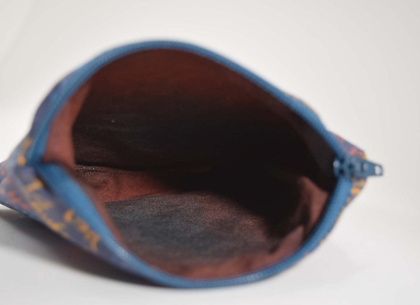 Small Zipper Rosary Pouch - St Michael Prayer