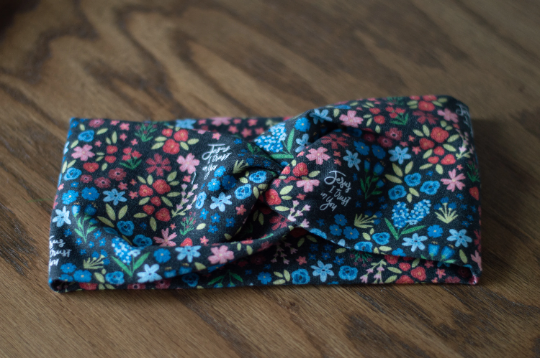 divine mercy headband, divine mercy twist headband, catholic headband for mom, catholic twist headband, catholic turban headband