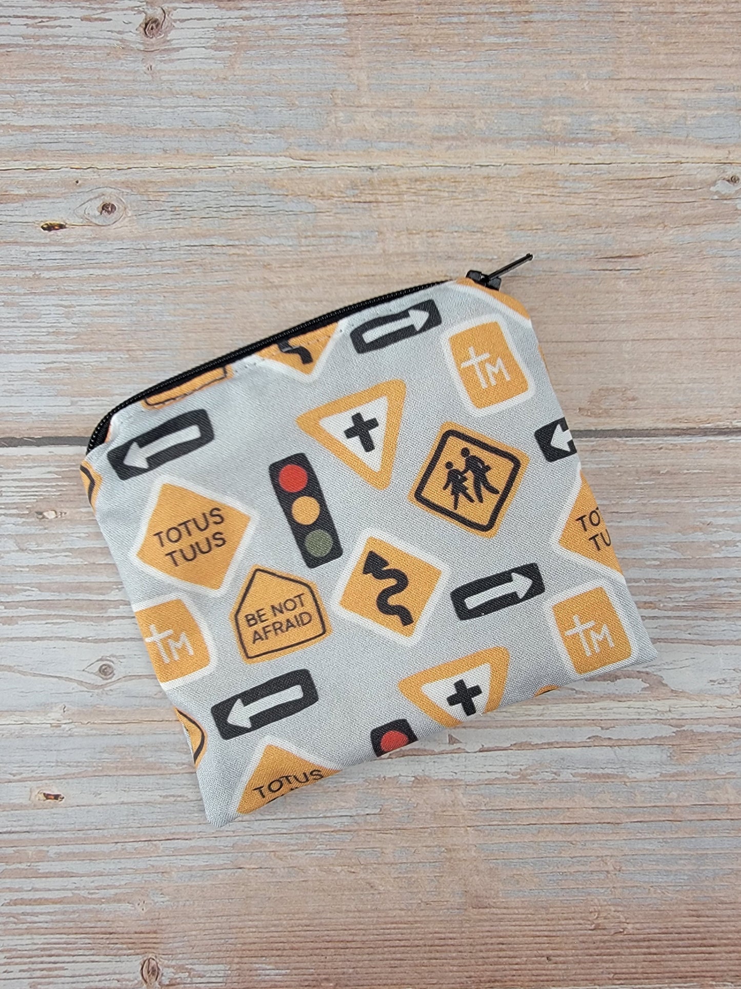 Small Zipper Rosary Pouch - Totus Tuus
