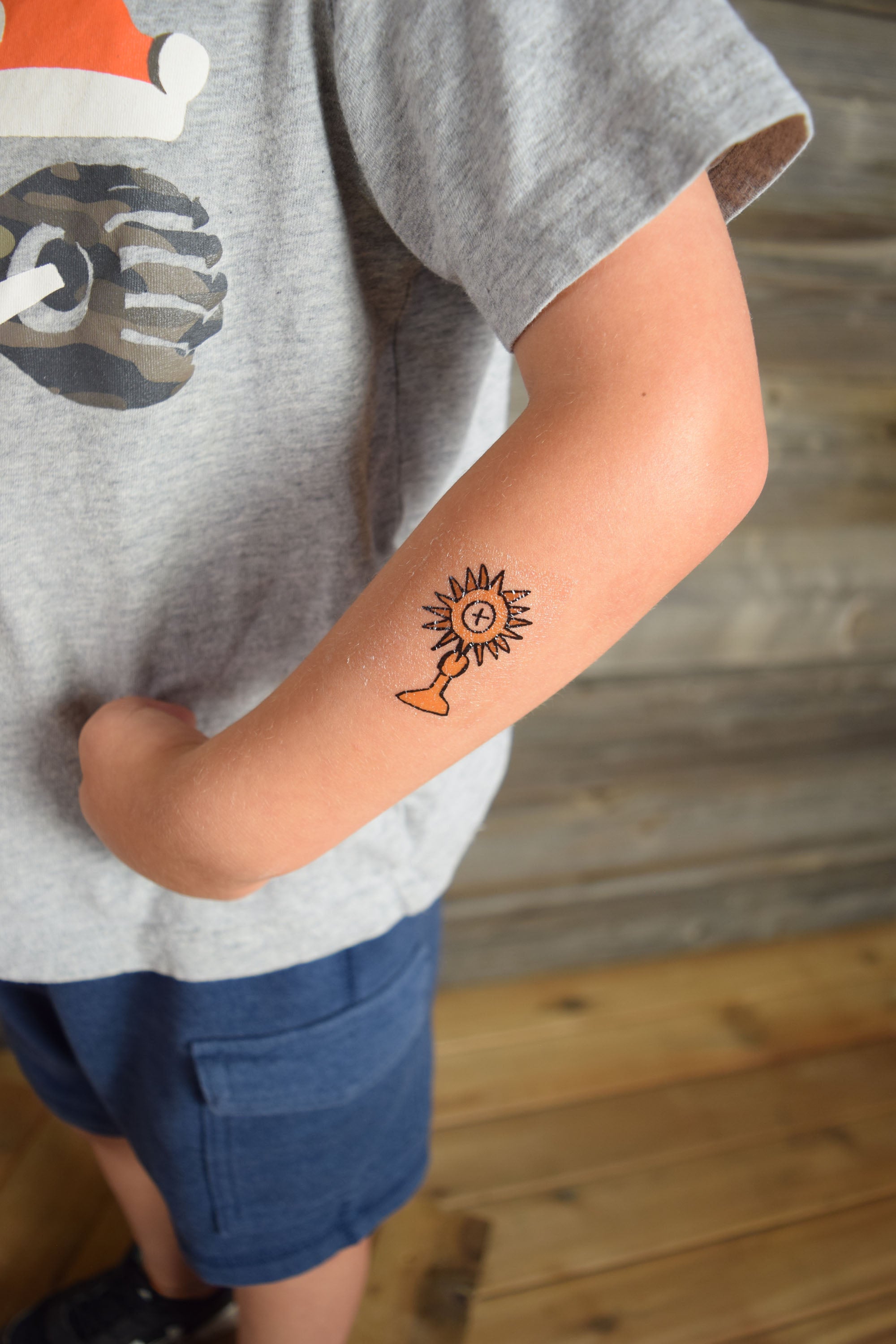 Top 30 Small Tattoo Designs for Girls and Boys | Plus Lifestyles | Tiny  finger tattoos, Small finger tattoos, Tiny tattoos