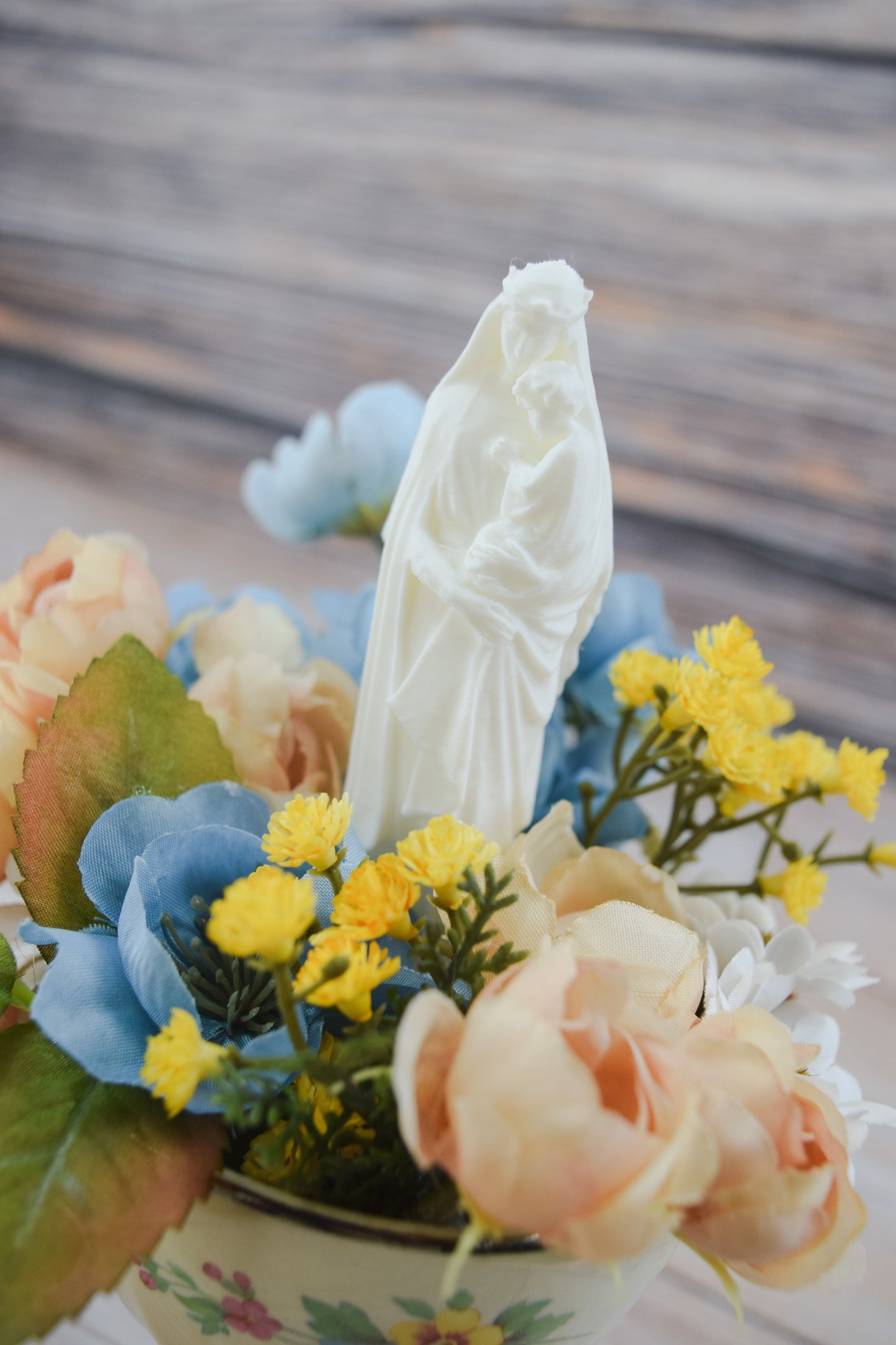 Mary Garden Tea Cup