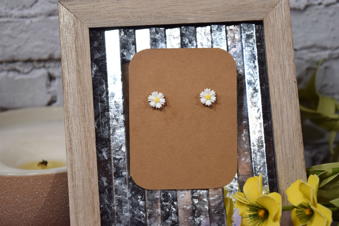 Kid’s Saint Earrings - Mary Mother of God Daisies