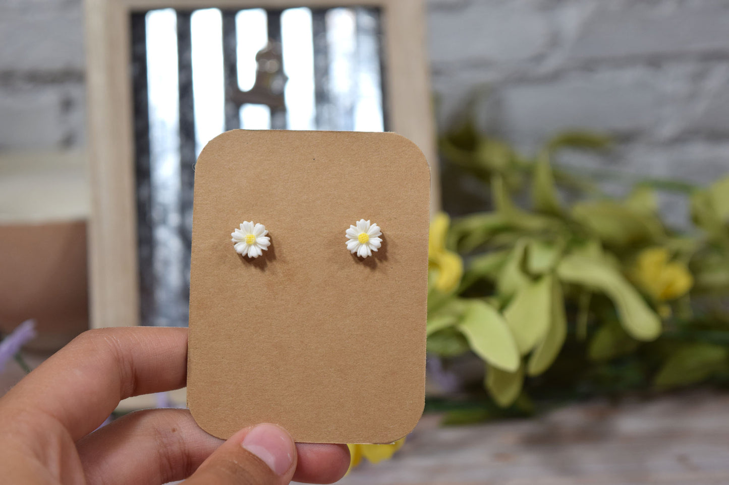 Kid’s Saint Earrings - Mary Mother of God Daisies