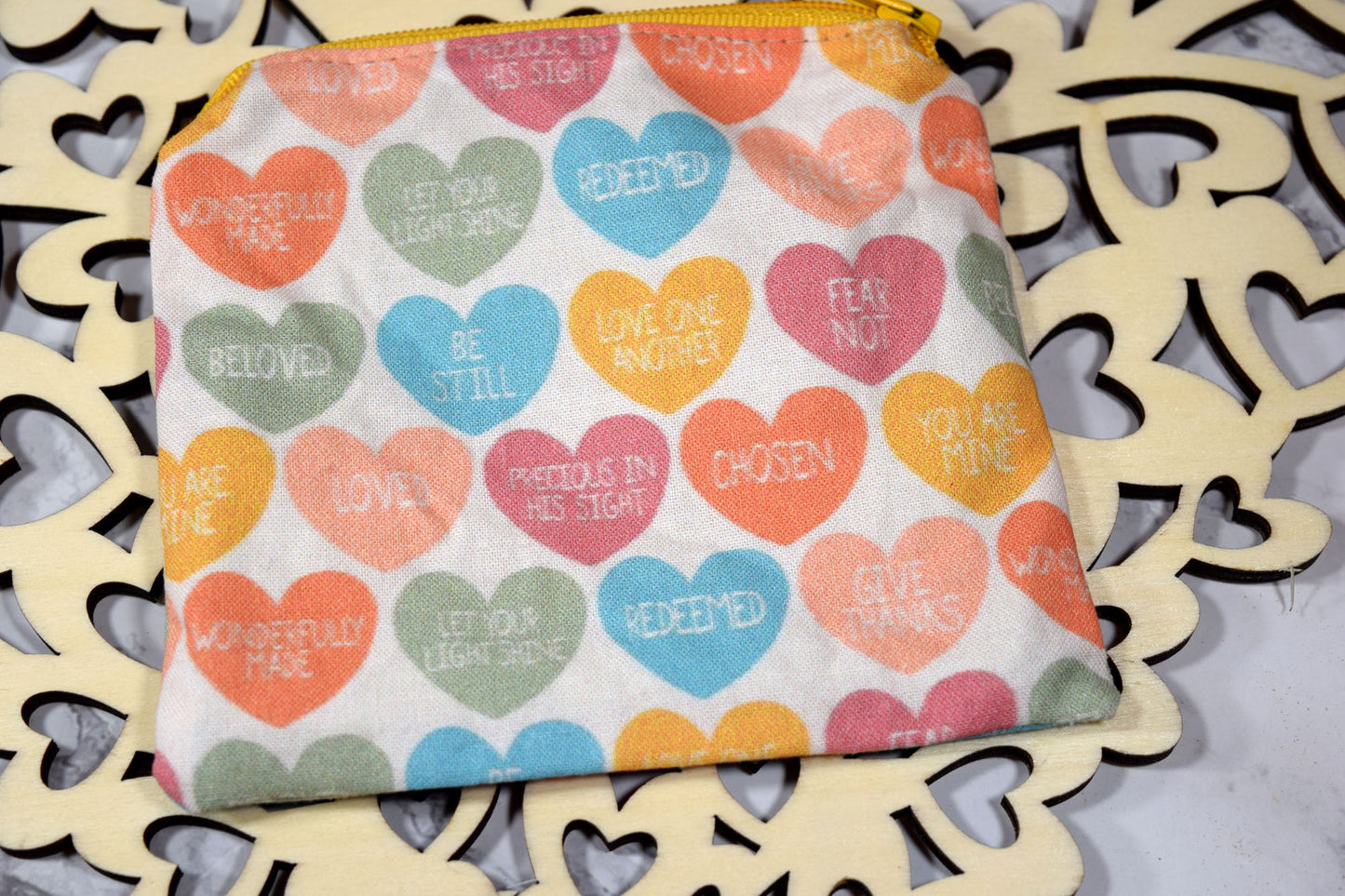 Small Rosary Zipper Pouch - Candy Hearts