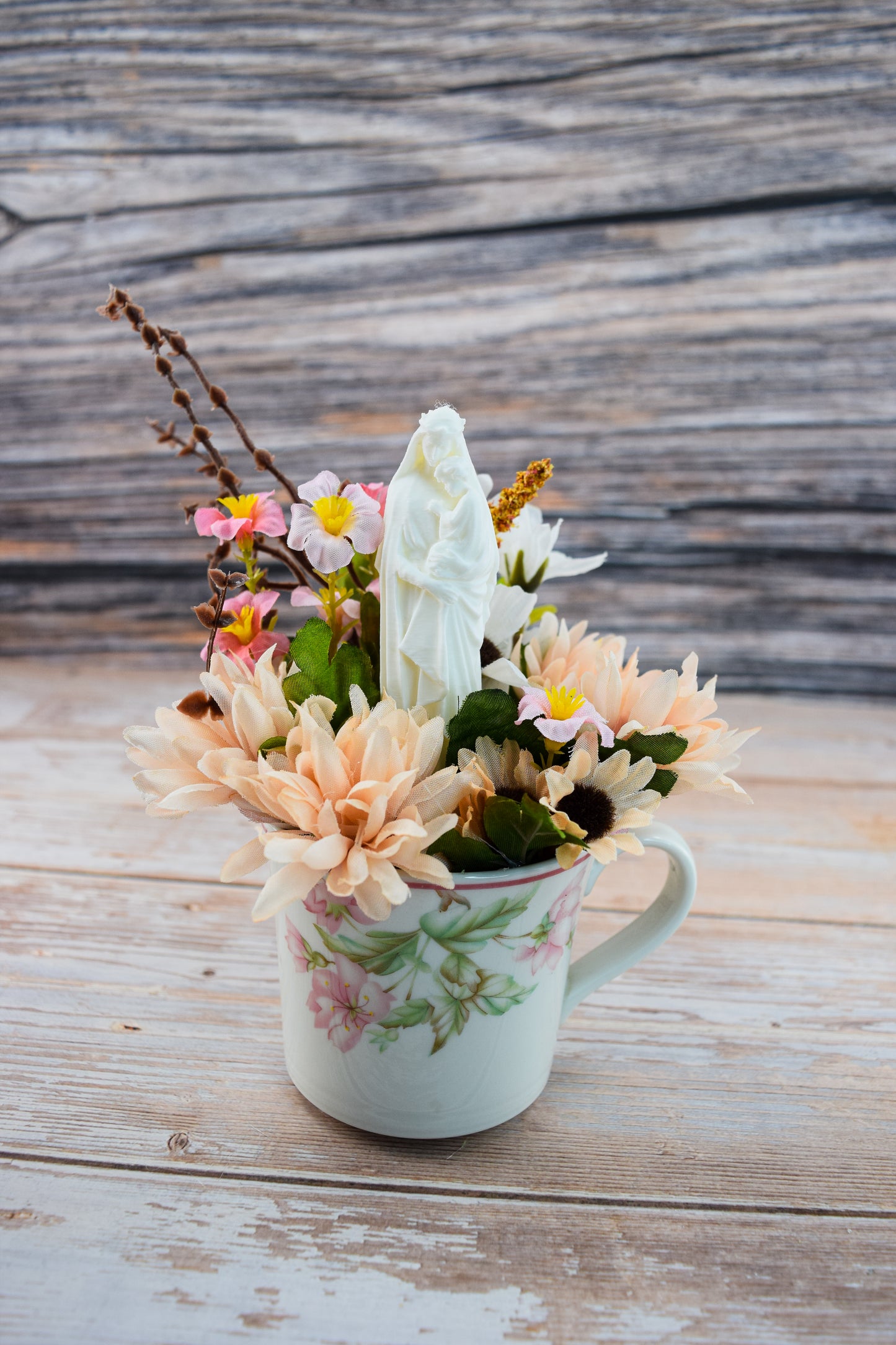 Pink Mary Garden Tea Cup