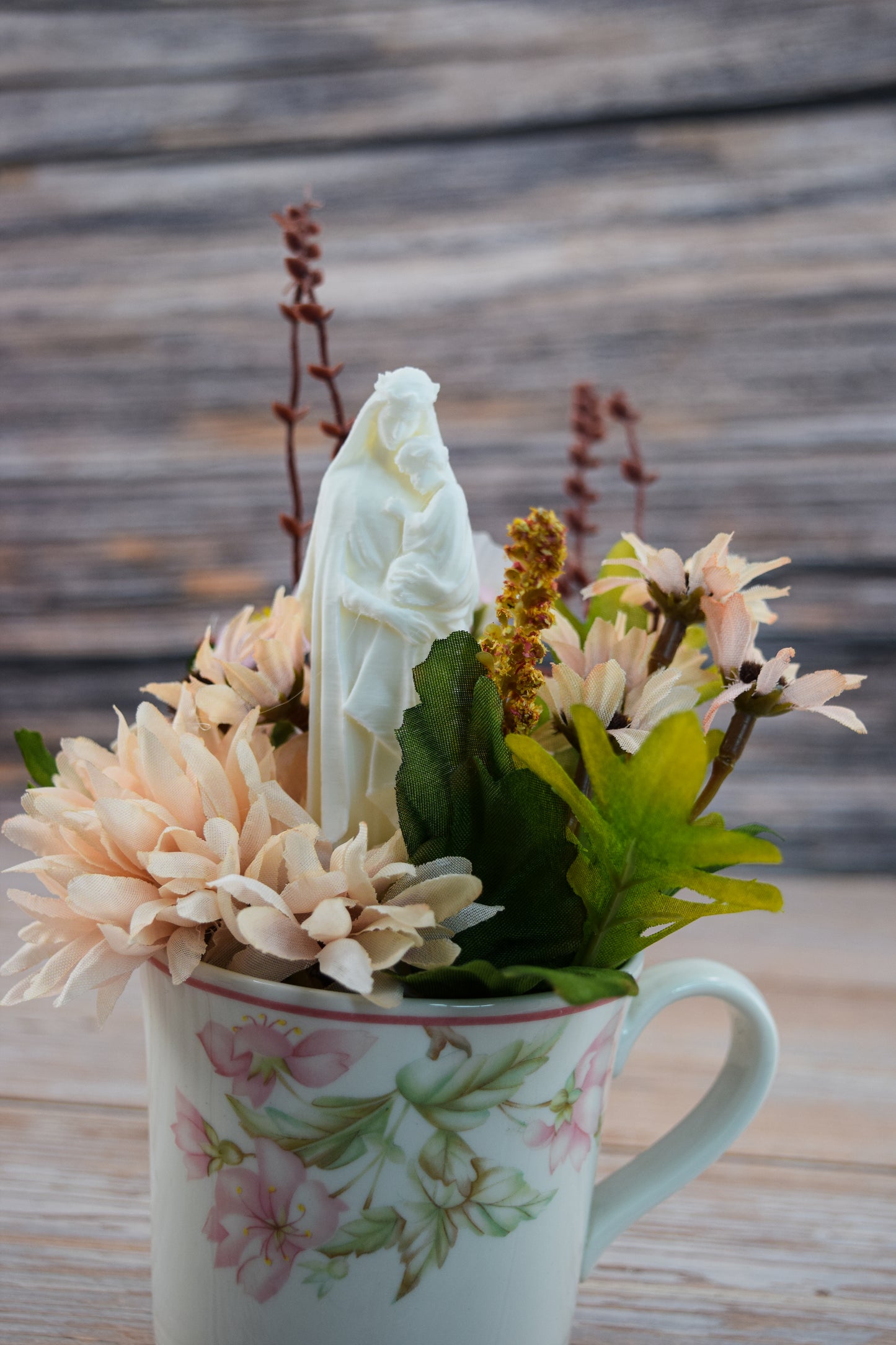 Pink Mary Garden Tea Cup