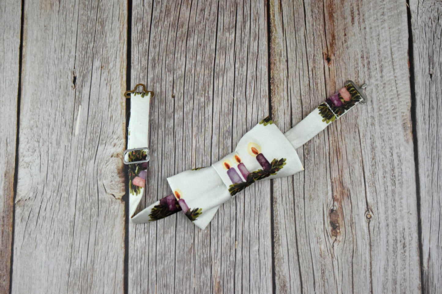 Adjustable Youth Advent Wreath Bow Tie