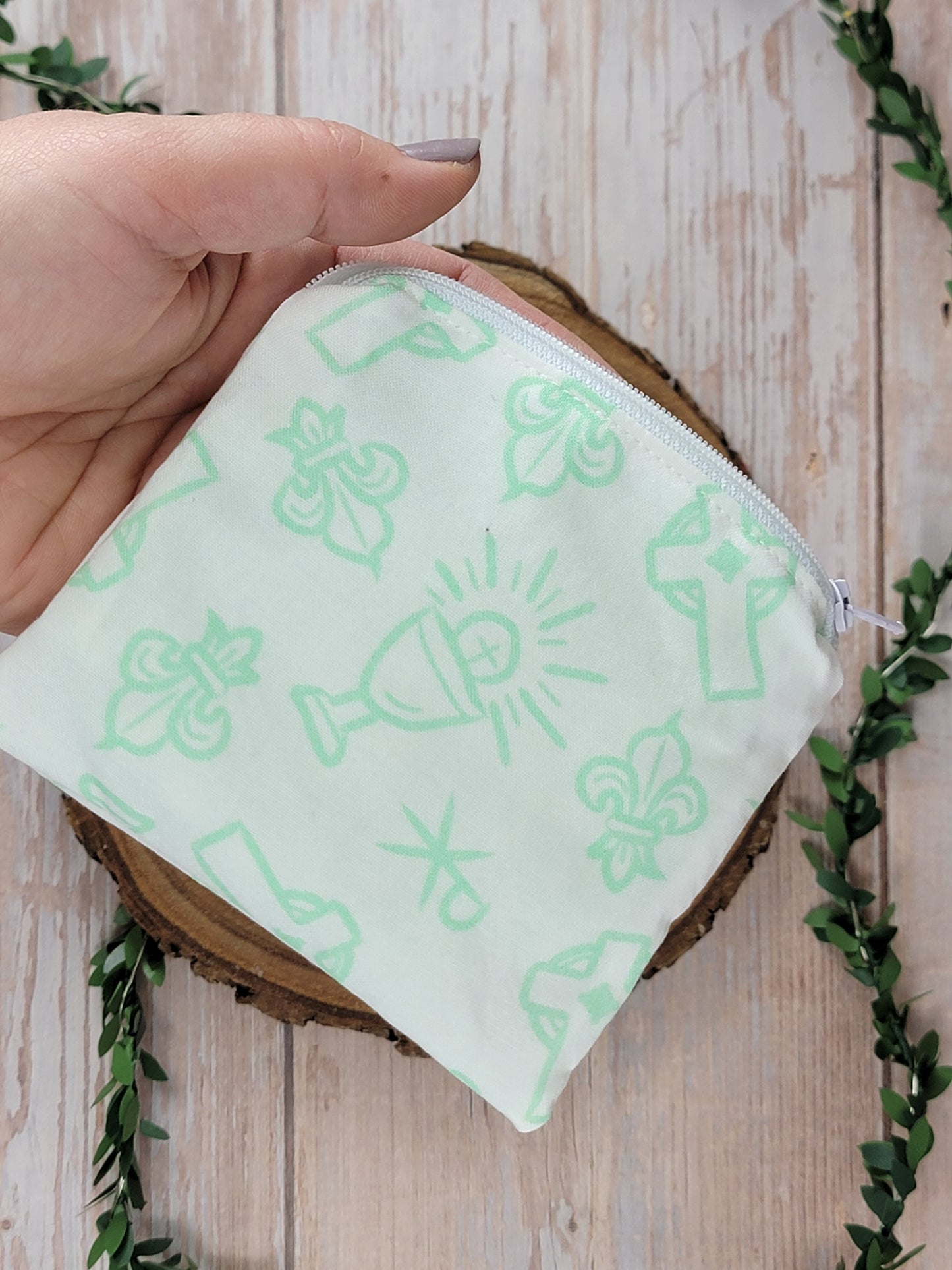 Small Zipper Rosary Pouch - Green Communion