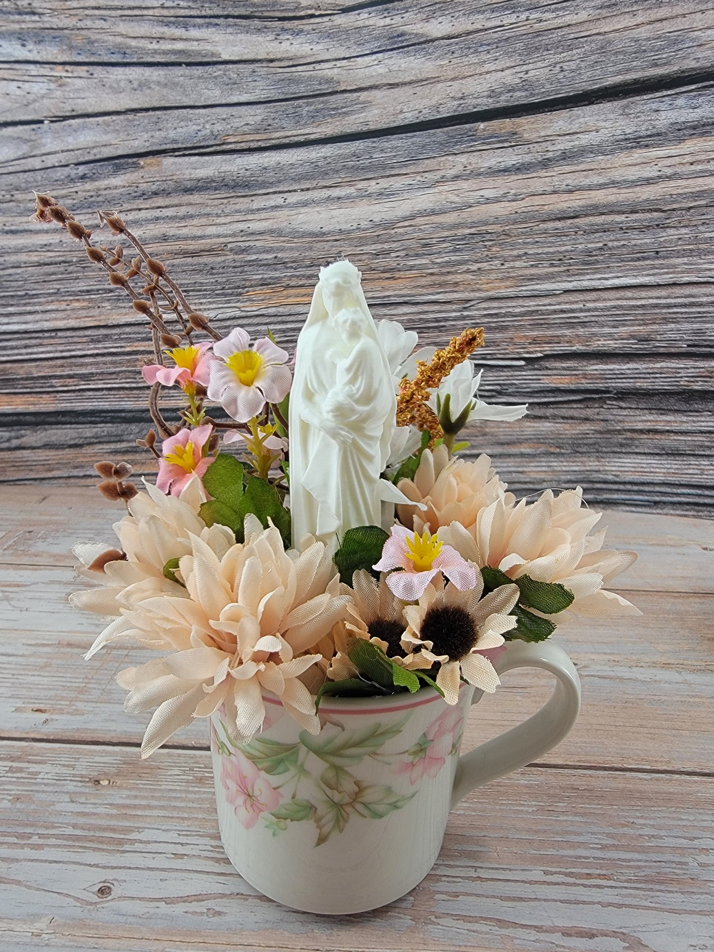 Pink Mary Garden Tea Cup