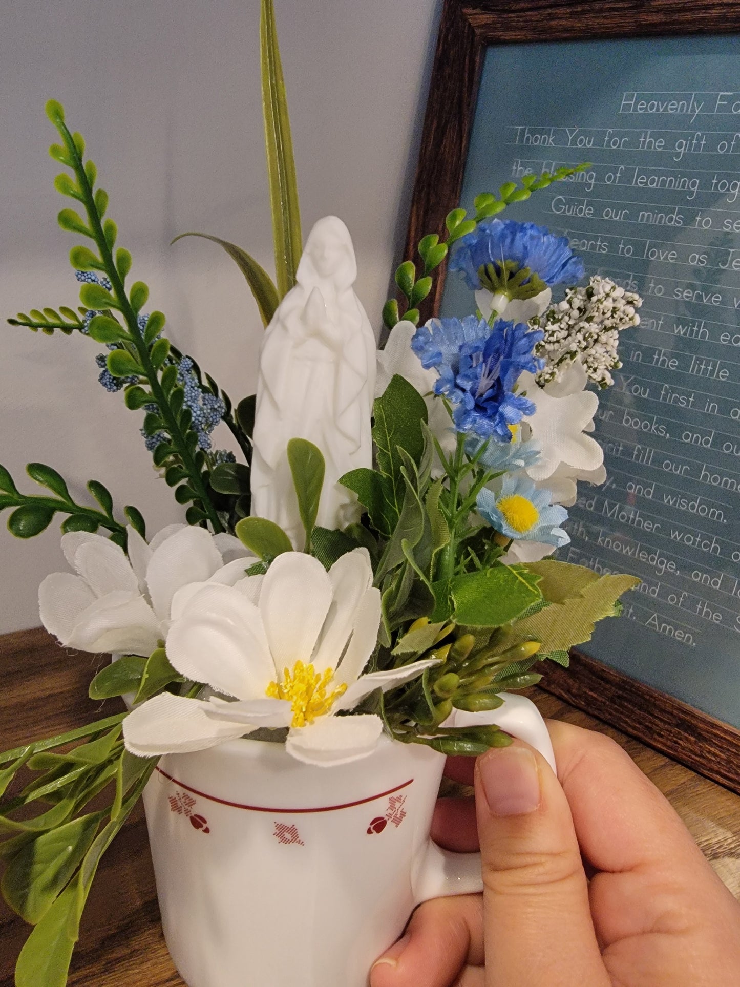 Mary Garden Tea Cup - Spring