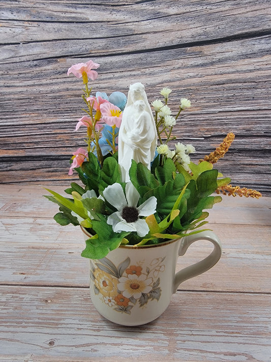 Mary Garden Tea Cup - Fall