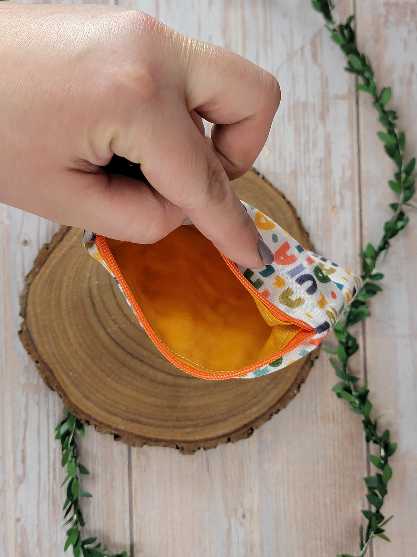 Small Zipper Rosary Pouch - Alleluia