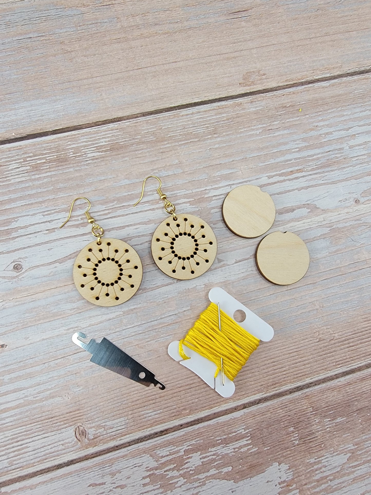 DIY Embroidery Earrings Kit - Fatima