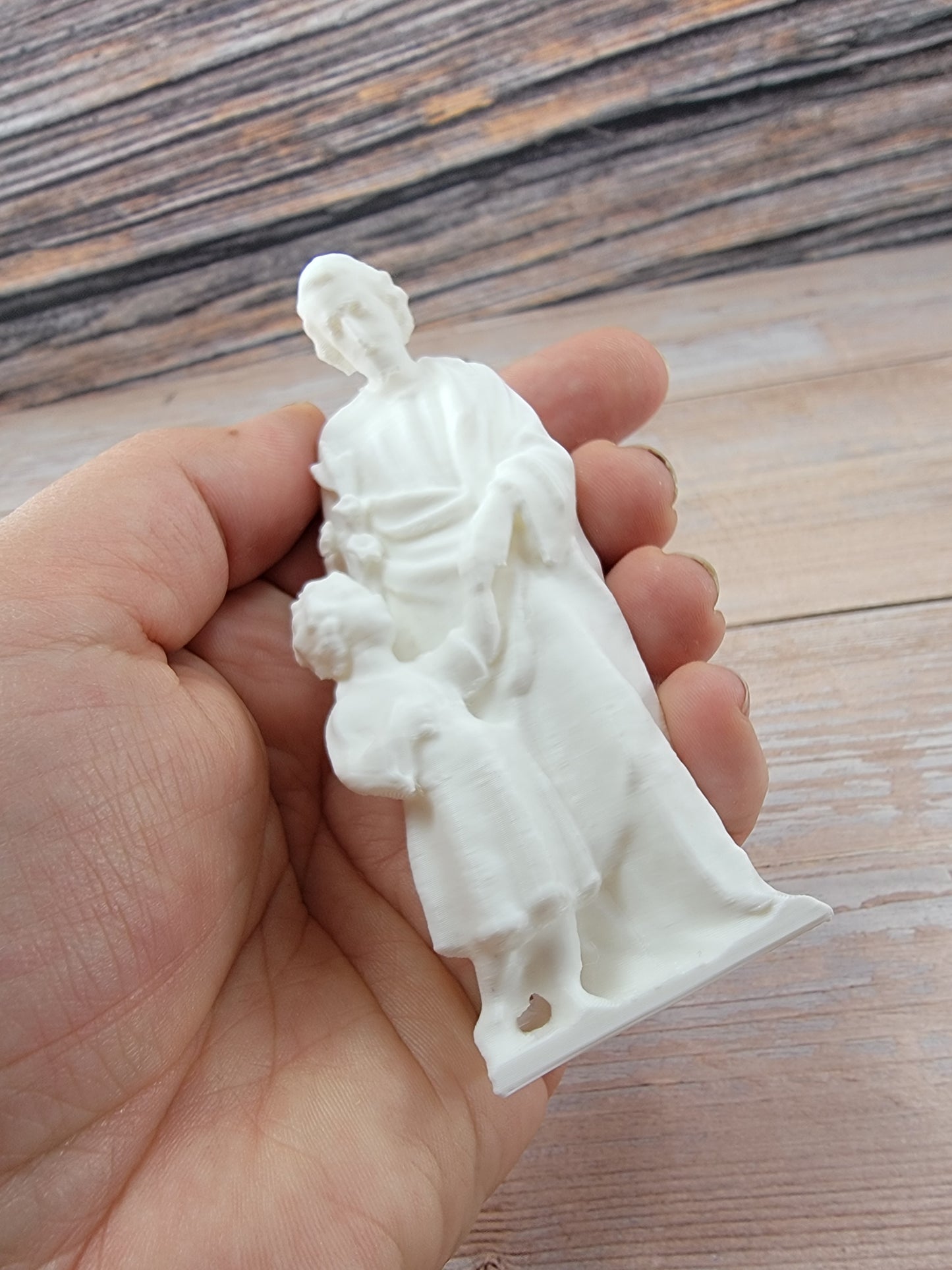 St Joseph with child Jesus Statue