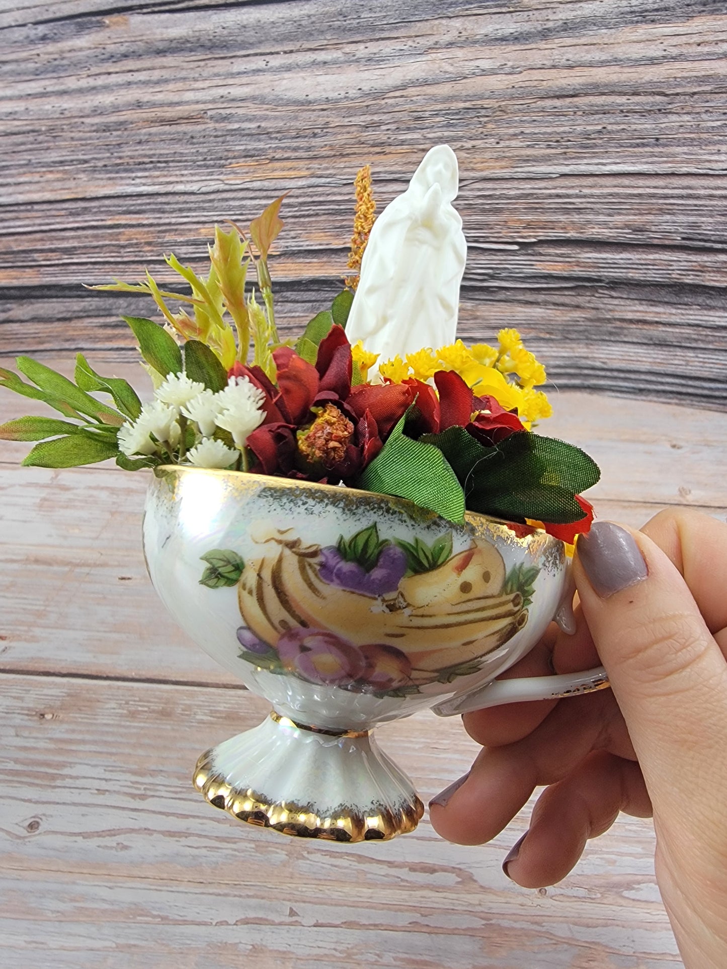 Mary Garden Tea Cup - Autumn