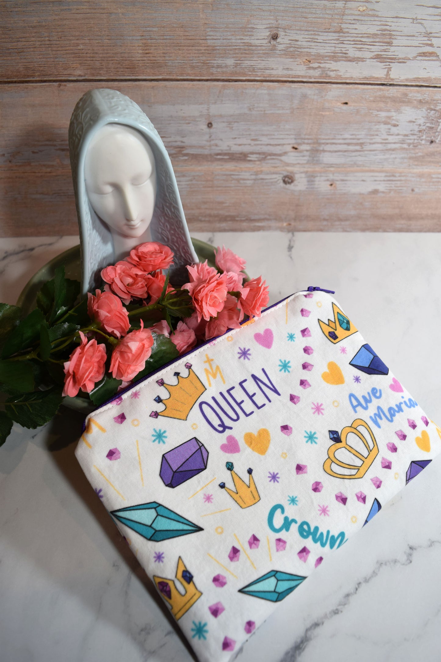 mary queen of heaven, marian zipper pouch, catholic zipper pouch, catholic journaling, catholic oraganization