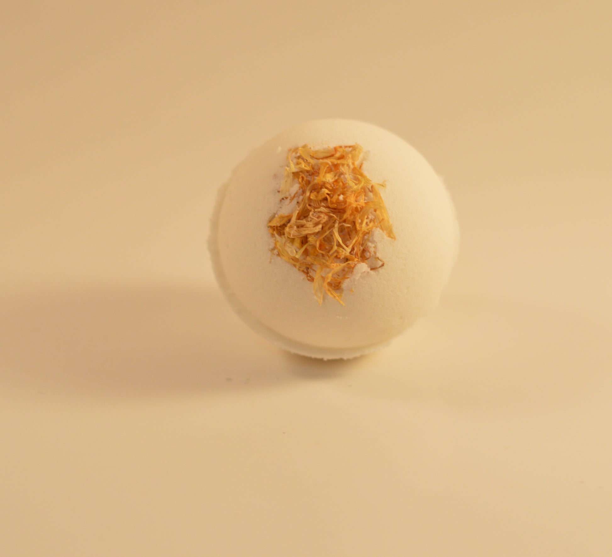 botanical butter bomb, calendula petals